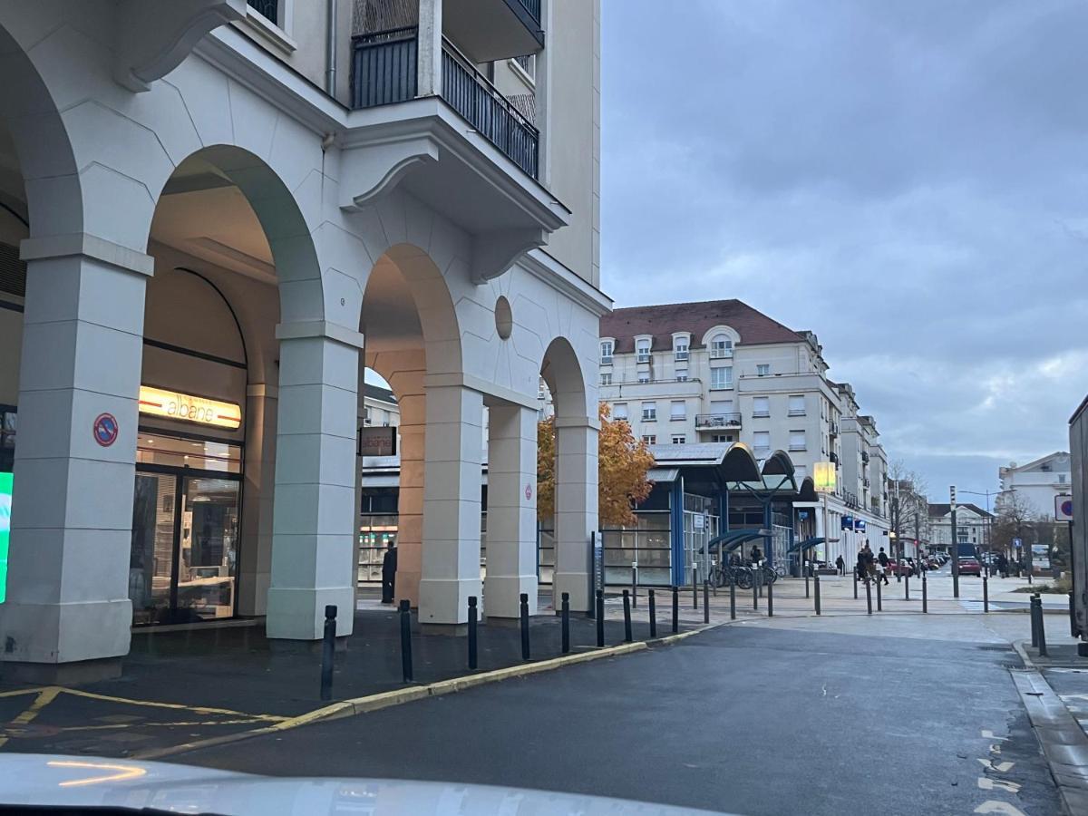 Appartement Disneyland Paris Bussy-Saint-Georges Exterior foto